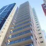 Apartamento com Vista em Edifício Frente Mar