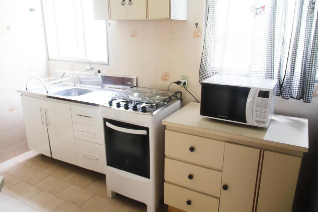 Apartamento Com Vista Em Edificio Frente Mar Balneario Camboriu